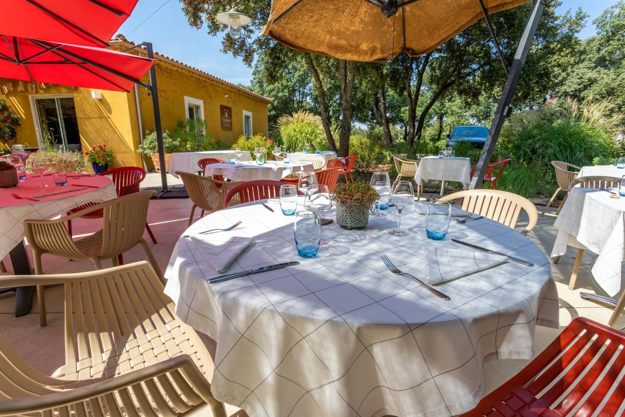 Hotel La Bastide De 3*